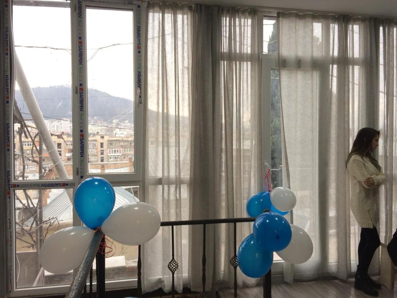 Blossom Hostel Updated ! Обновлено !!! City Center! Perfect Order!!! Snow-White Bed Linen!!! Идеальный Порядок!!! Белоснежное Постельное Белье!!! Центр Города !!! Τυφλίδα Εξωτερικό φωτογραφία