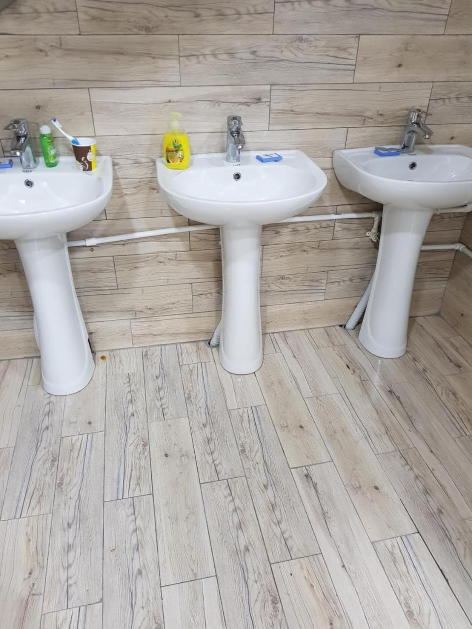 Blossom Hostel Updated ! Обновлено !!! City Center! Perfect Order!!! Snow-White Bed Linen!!! Идеальный Порядок!!! Белоснежное Постельное Белье!!! Центр Города !!! Τυφλίδα Εξωτερικό φωτογραφία