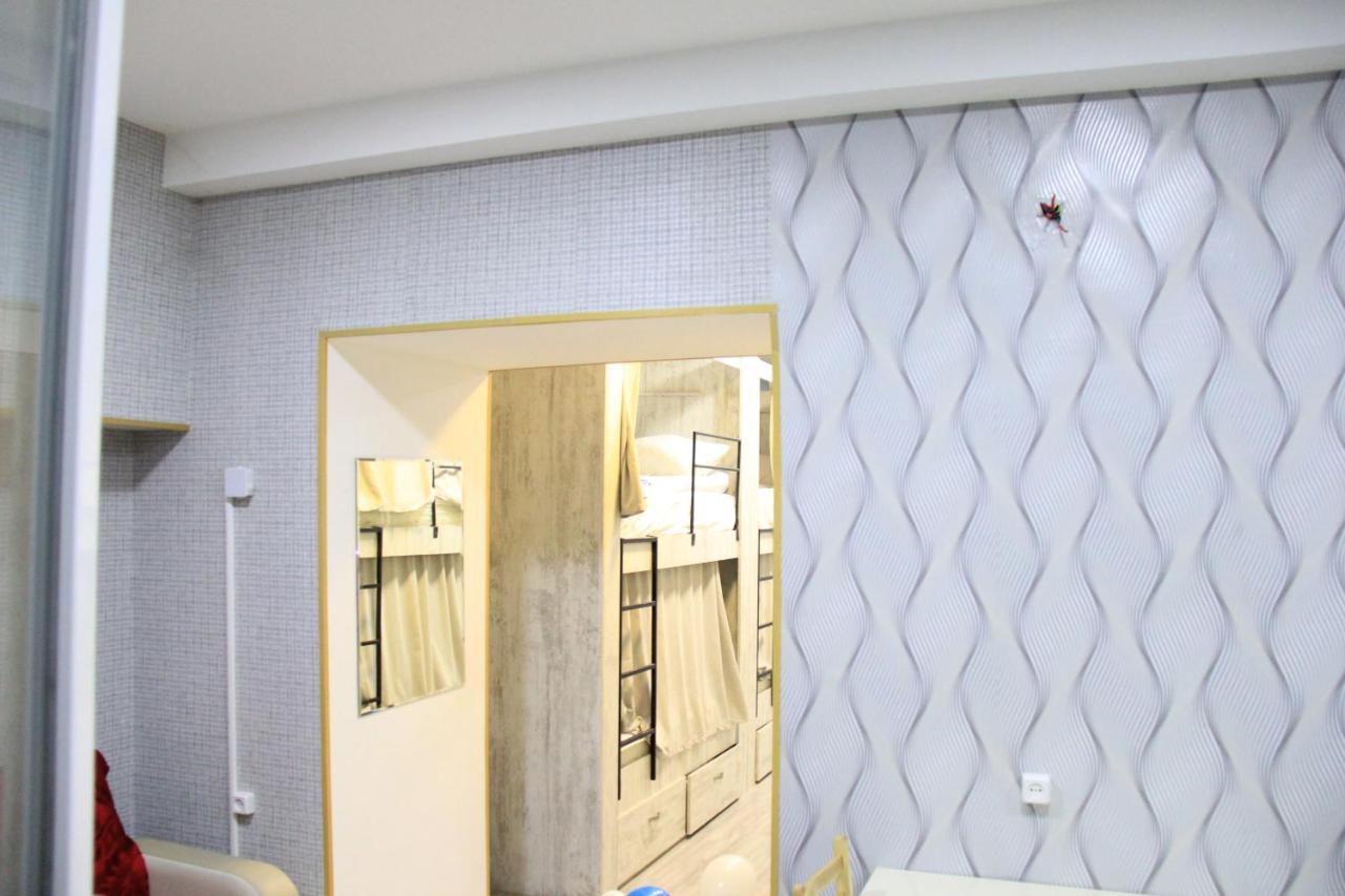 Blossom Hostel Updated ! Обновлено !!! City Center! Perfect Order!!! Snow-White Bed Linen!!! Идеальный Порядок!!! Белоснежное Постельное Белье!!! Центр Города !!! Τυφλίδα Εξωτερικό φωτογραφία