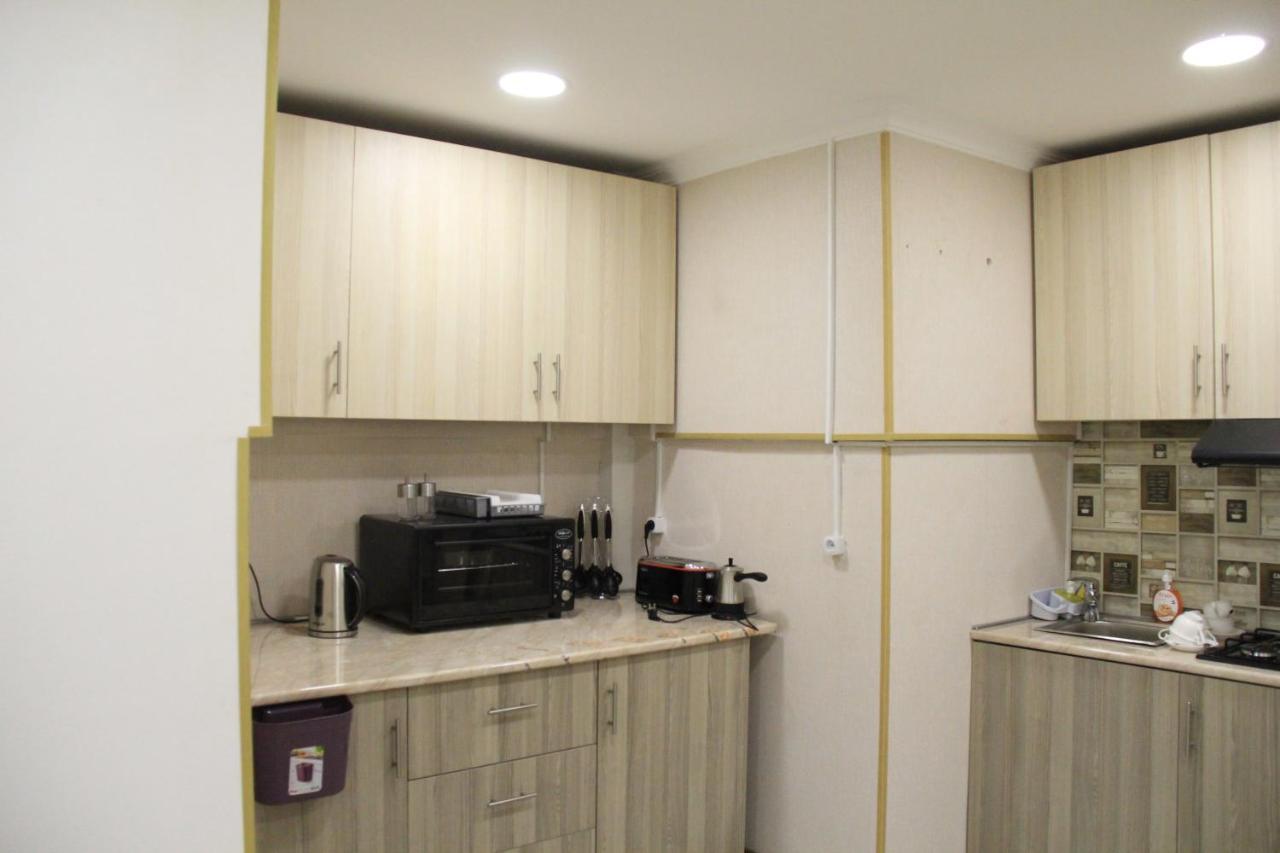 Blossom Hostel Updated ! Обновлено !!! City Center! Perfect Order!!! Snow-White Bed Linen!!! Идеальный Порядок!!! Белоснежное Постельное Белье!!! Центр Города !!! Τυφλίδα Εξωτερικό φωτογραφία