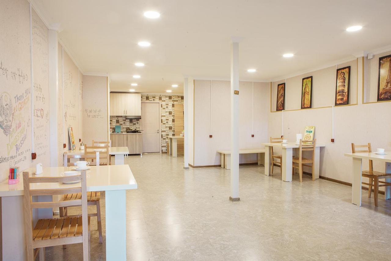 Blossom Hostel Updated ! Обновлено !!! City Center! Perfect Order!!! Snow-White Bed Linen!!! Идеальный Порядок!!! Белоснежное Постельное Белье!!! Центр Города !!! Τυφλίδα Εξωτερικό φωτογραφία